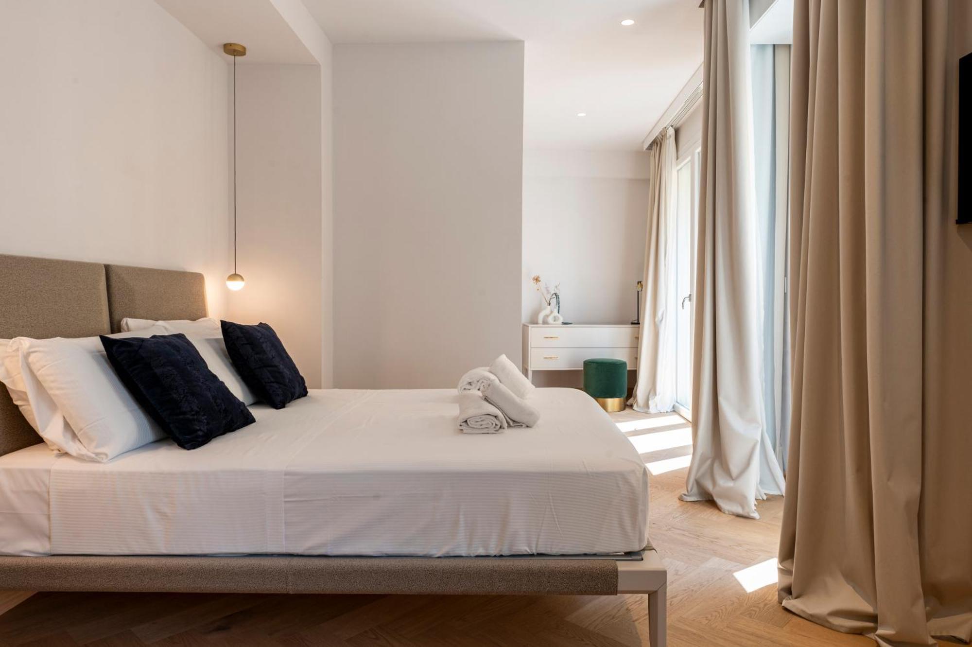 The Old Palace- Luxury Suites Signoria Florenţa Exterior foto