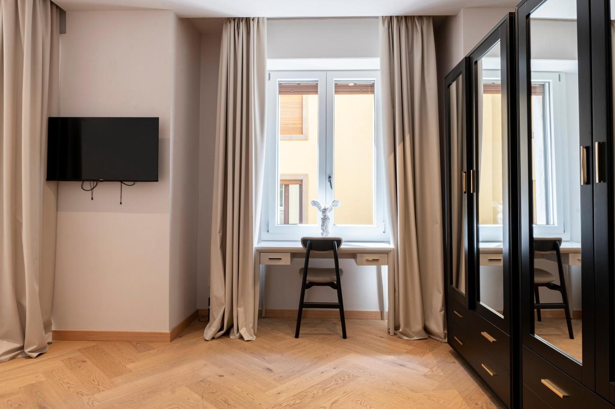 The Old Palace- Luxury Suites Signoria Florenţa Exterior foto