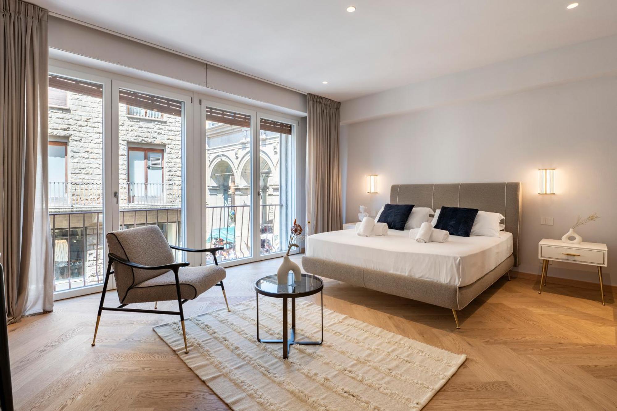 The Old Palace- Luxury Suites Signoria Florenţa Exterior foto