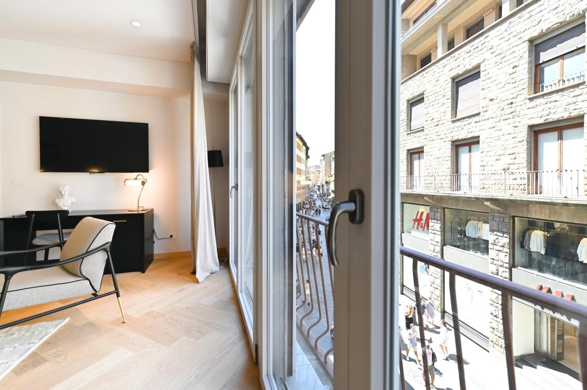 The Old Palace- Luxury Suites Signoria Florenţa Exterior foto