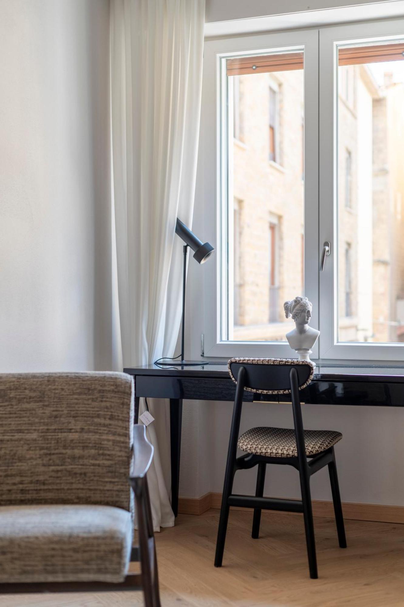 The Old Palace- Luxury Suites Signoria Florenţa Exterior foto